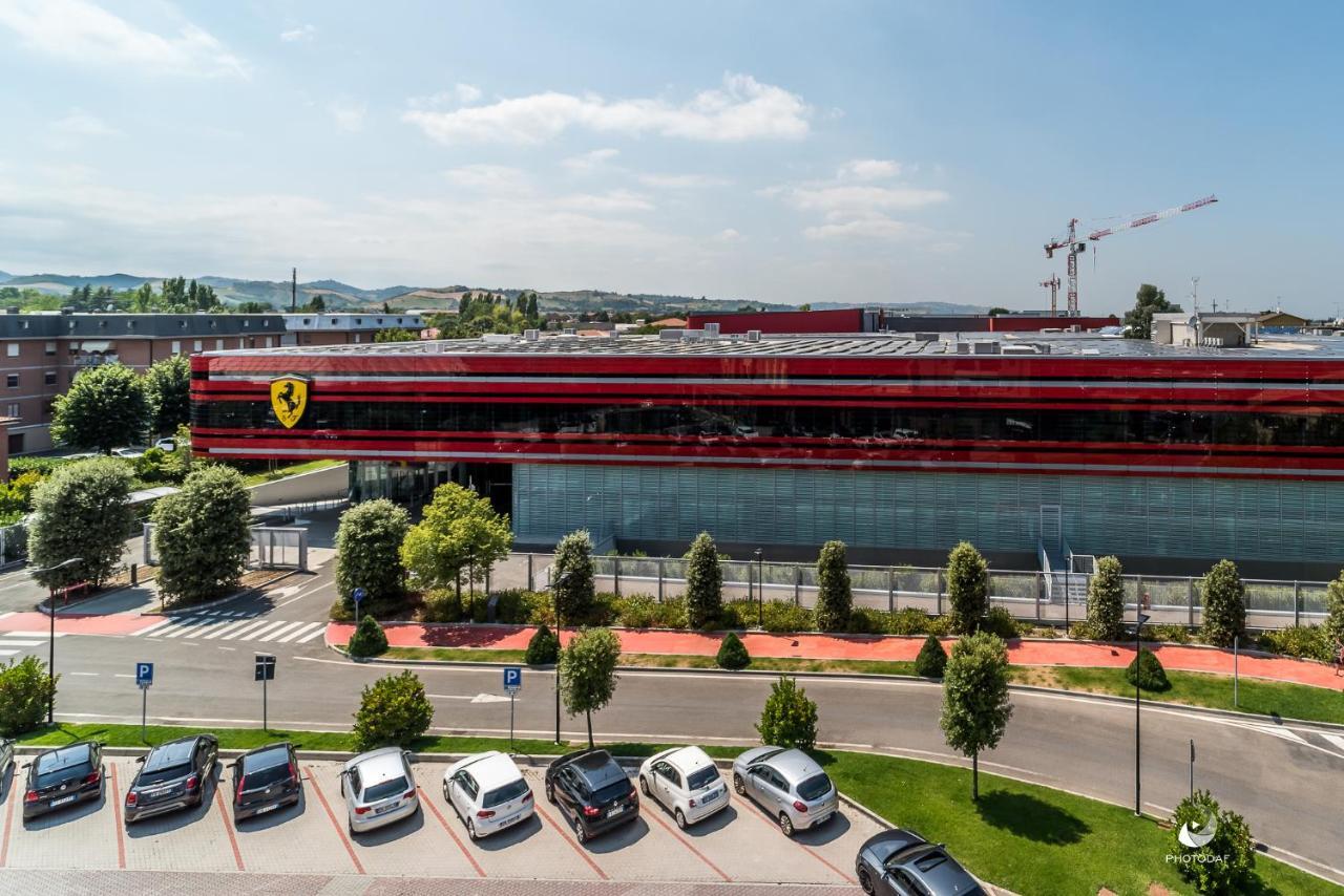 Planet Hotel مارانيلّو المظهر الخارجي الصورة
